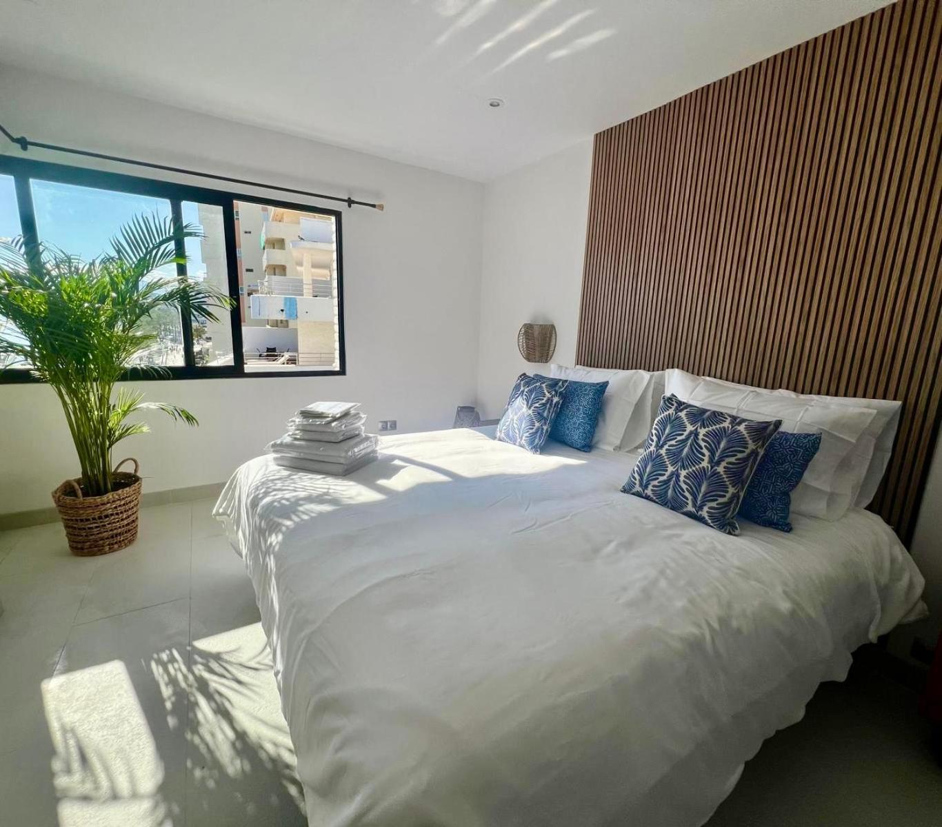 Marbella Beachfront Apartment Kültér fotó