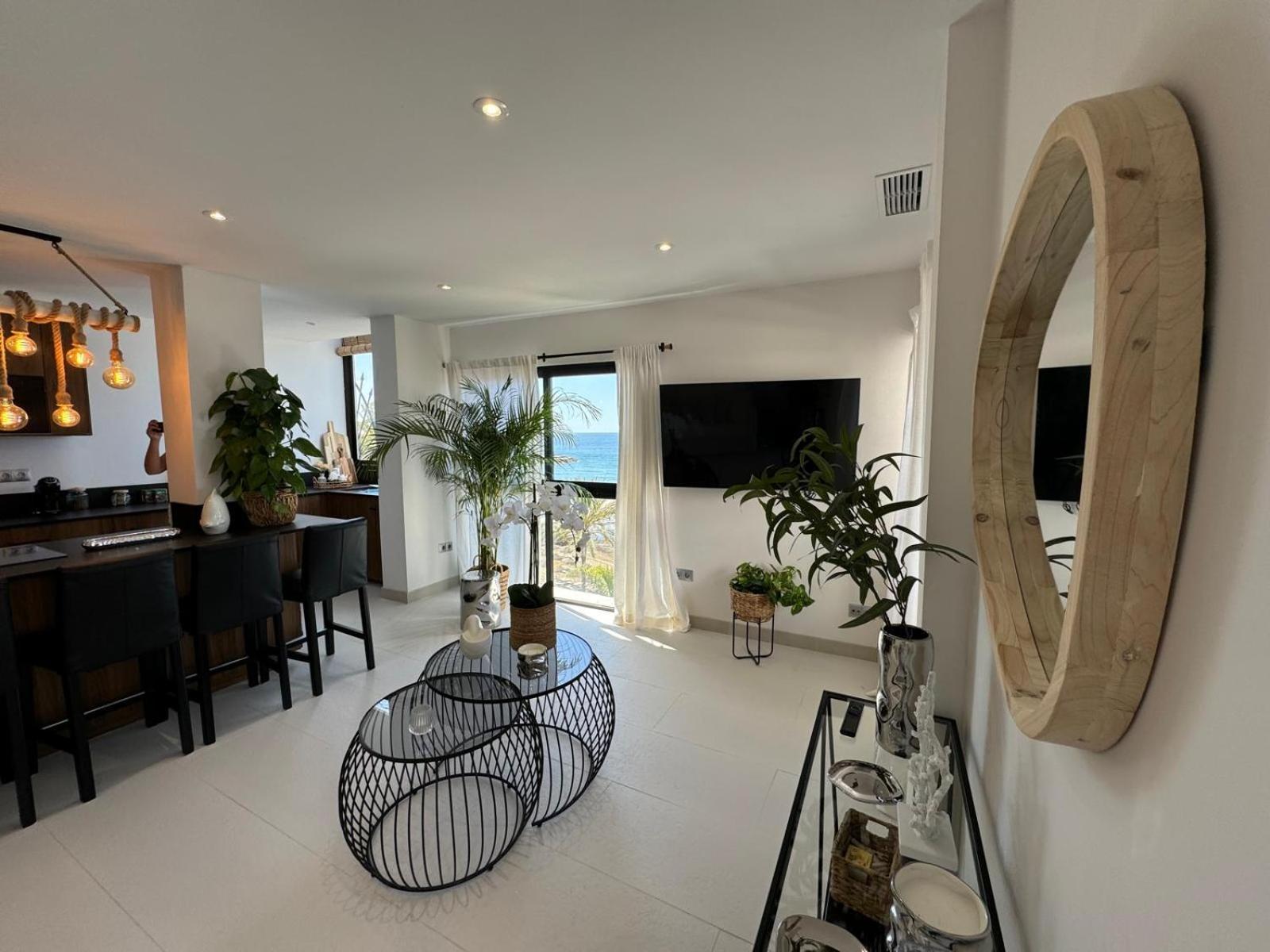 Marbella Beachfront Apartment Kültér fotó